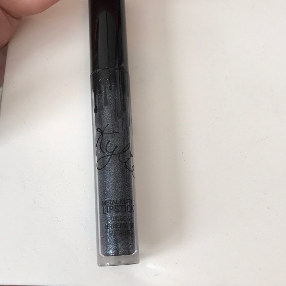 Kylie Metal Matte Lipstick